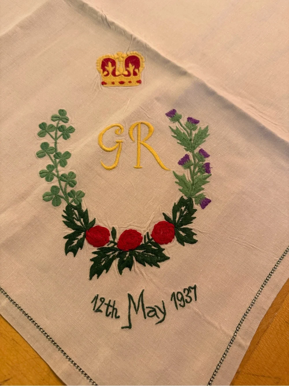 Vintage 1937 King George VI Coronation Embroidered Linen Tablecloth 35”